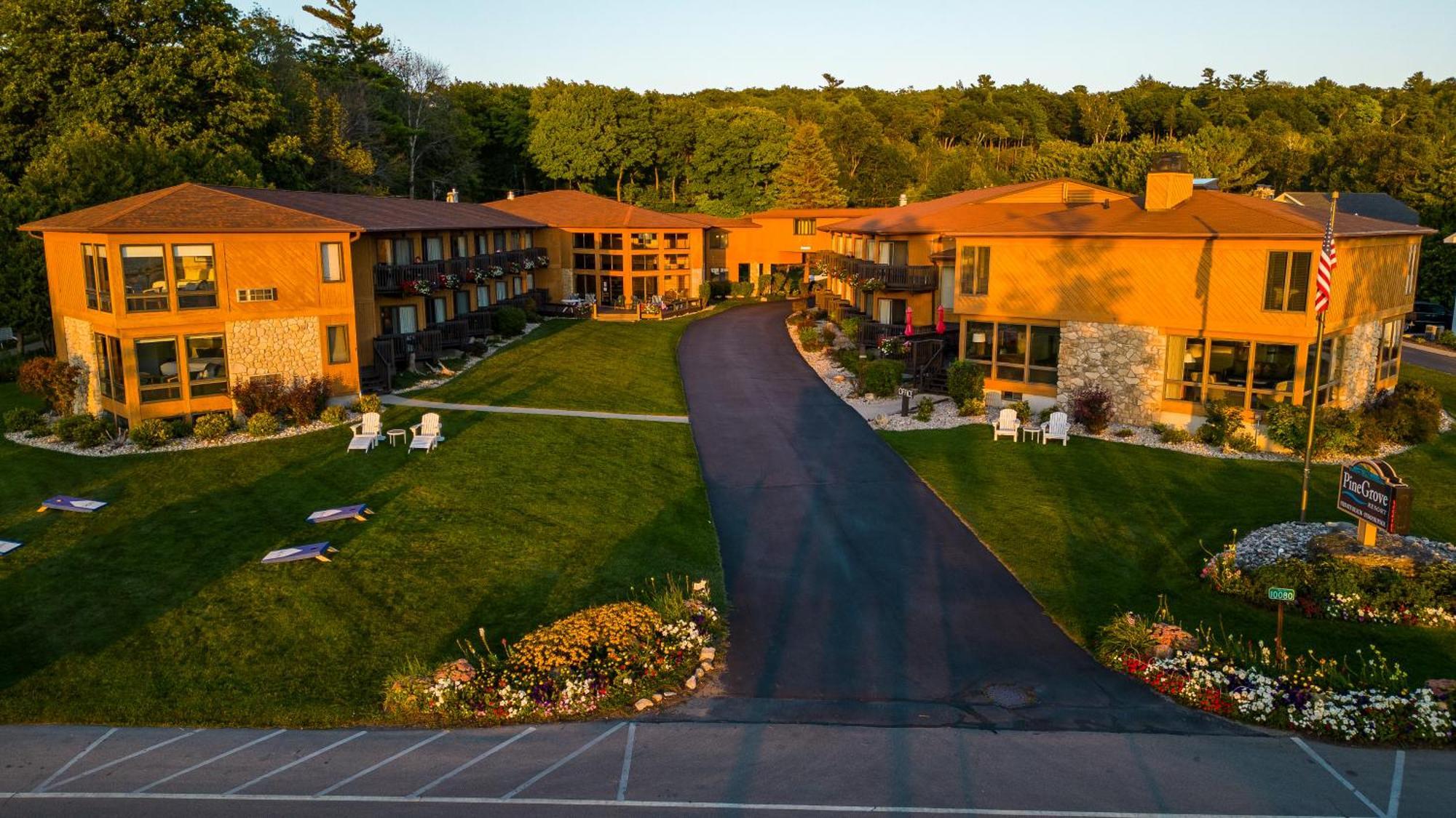 Pine Grove Resort Ephraim Exterior foto